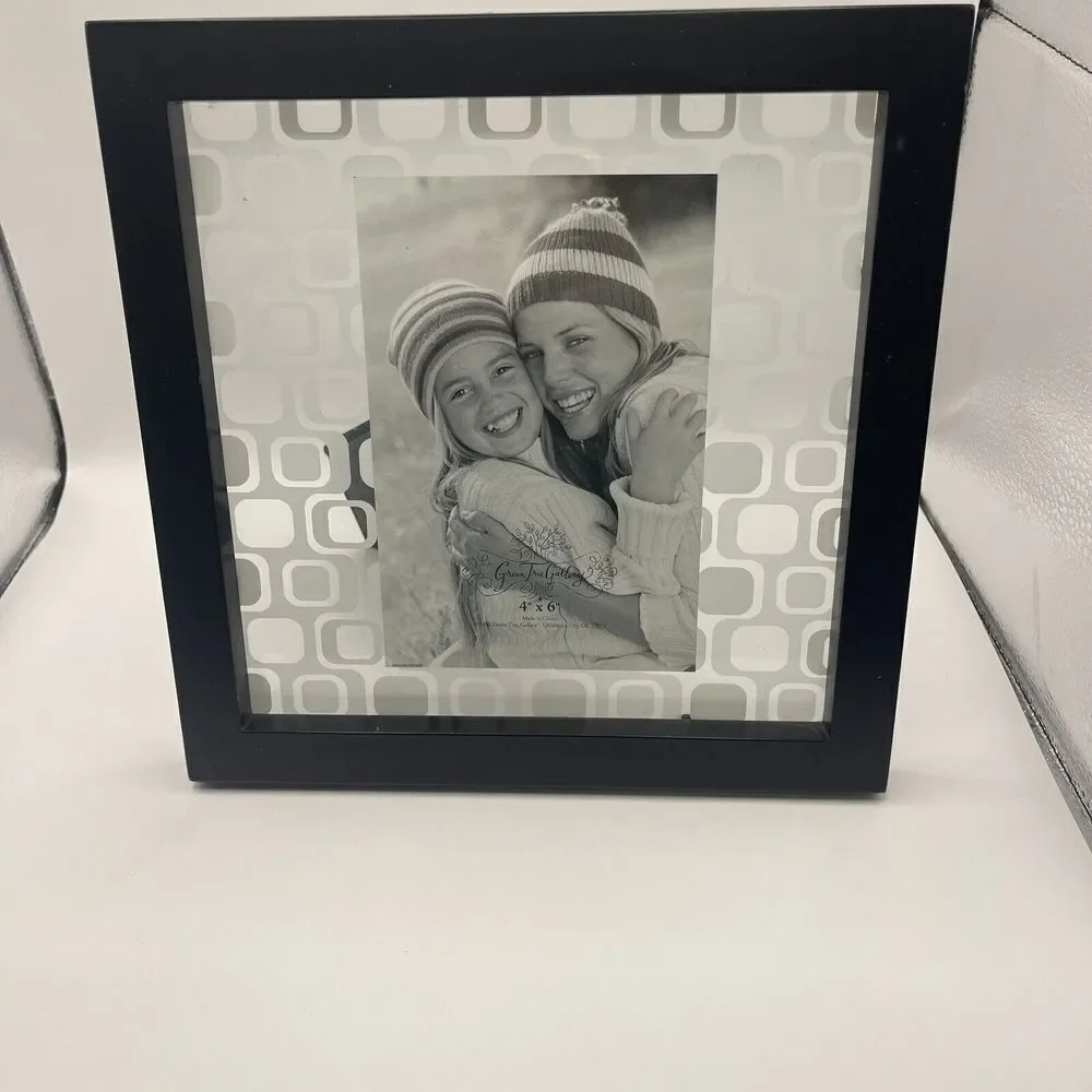 New Modern PHOTO FRAME (Green-Tree Gallery) Black Glass 4